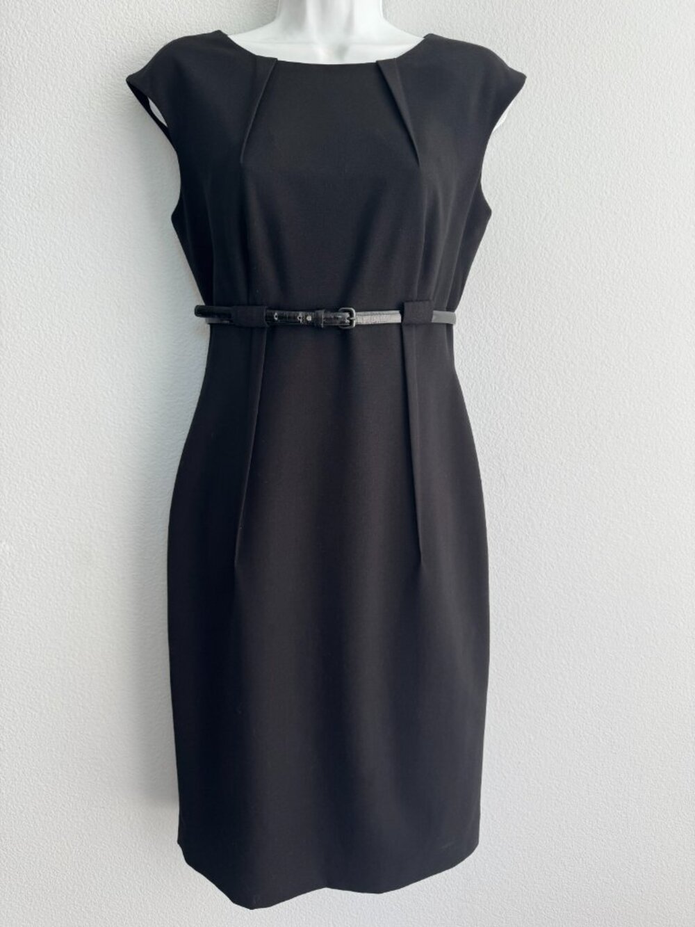 Calvin Klein Black Classic Sleeveless Sheath Dress with Belt – Size 2,